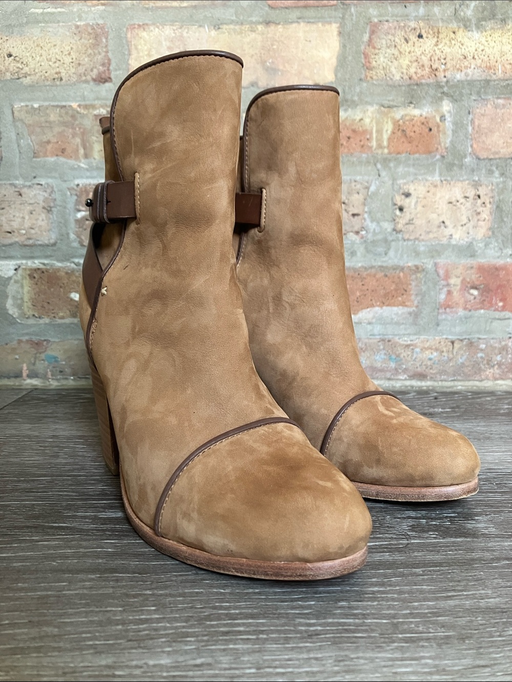 Rag & Bone "Kinsey" camel suede and leather ankle boots - Picture 3 of 17